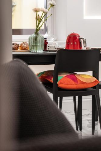 Romantic Suite Colosseum - Luxury Apartment, Rzym (zdjęcie 2)