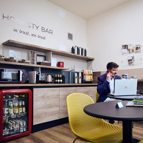 The Place - Only Self Check-in - No Reception Room Type - Standard Double Room