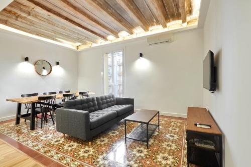 Comfortable apartment next to Apolo theater, Barcelona (fotografie 5)