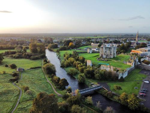 Közeli látványosságok, Woodview Lodge in Trim