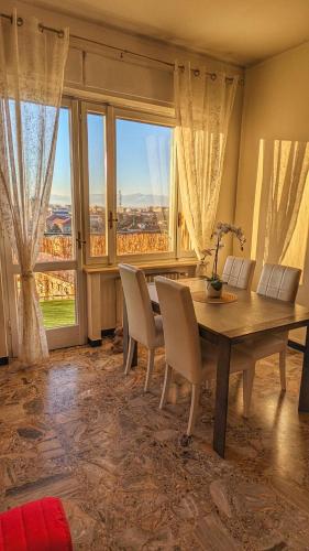  La Terrazza del Re, Ferienwohnung in Vercelli