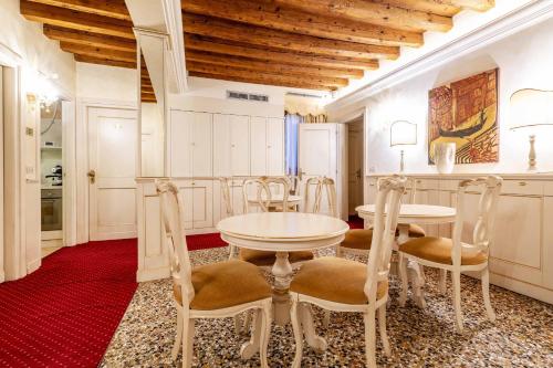 Residence Ca' di Malta Arsenale by Wonderful Italy 5