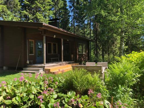 Buitenkant, Vehkaniemen Lomatila in Pohjaslahti