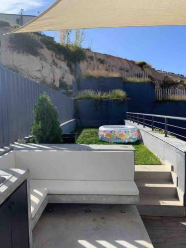 Modern 2BR Duplex in Kfardebian
