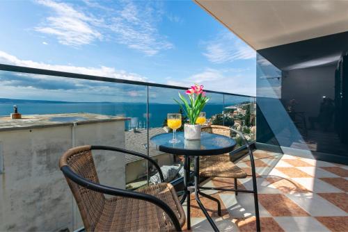 Apartments Villa Milas with pool - image 2