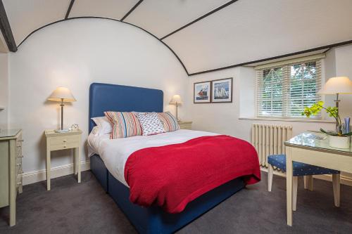 Cary Arms & Spa - main image