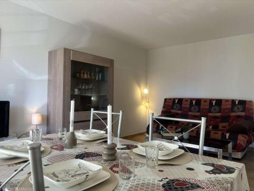 Appartement Golfe Juan, 2 pièces, 4 personnes - FR-1-252-42 - Location saisonnière - Vallauris