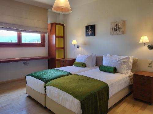 Four-Bedroom Villa image 10