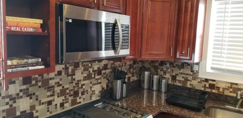 A comfy place in queens in Cambria Heights, USA