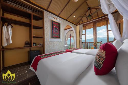 Deluxe Bungalow with Garden View image 9