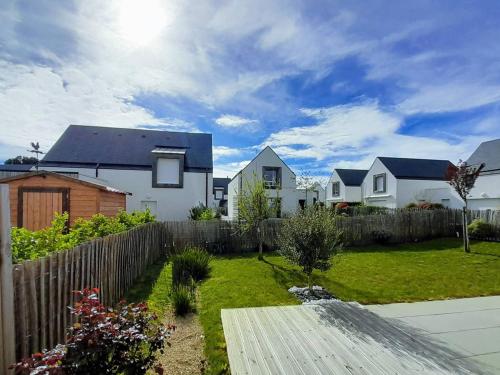 Maison 4 pièces avec jardin, à 850m de la plage à Carnac - 8 pers, Wifi, parking, classée 3* - FR-1-477-197 Maison 4 pièces avec jardin, à 850m de la plage à Carnac - 8 pers, Wifi, parking, classée 3* - FR-1-477-197