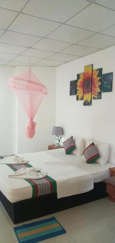 Deluxe Family Room image 1