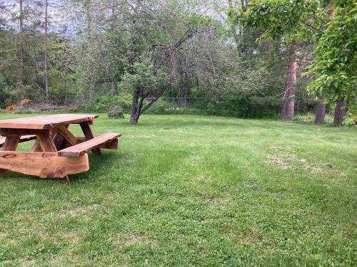 Beautiful Home in Orono, Next to University