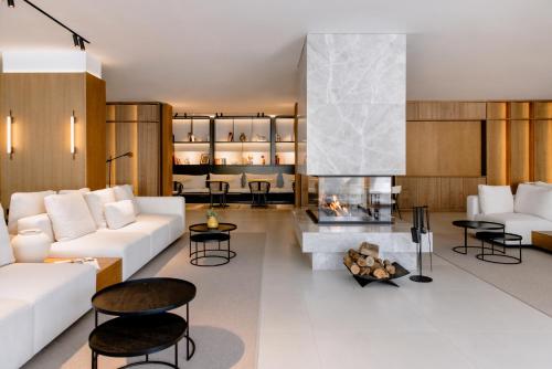 THE FLAG HOTEL Marbella, Estepona Adult Recommended