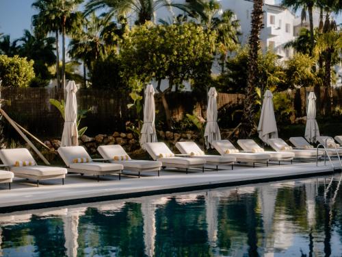 THE FLAG HOTEL Marbella, Estepona Adult Recommended