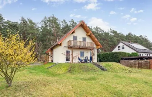 Tolles Haus Mit 4 Schlafzimmern In Schenkendöbern in Schenkendöbern, Deutschland