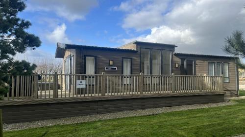 Pet Friendly 2-Bed Lodge near Preston & Blackpool gîte à louer Little Eccleston