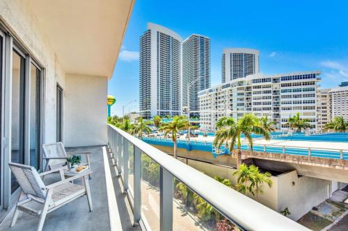 5 * AMENITIES Luxury 3 BR - PANORAMIC VIEWS - image 9