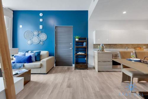 Exclusive Apartment - Rooftop Pool - Hollywood Beach in Hollywood, USA