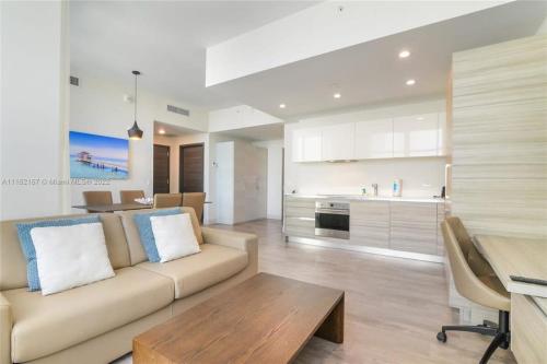 NEW!! Beachfront Condo Resort - ROOFTOP POOL - image 2