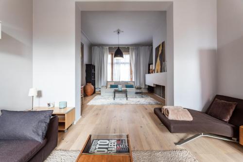 Rez/duplex 3 ch et jardin, Брюссель (фото 10)