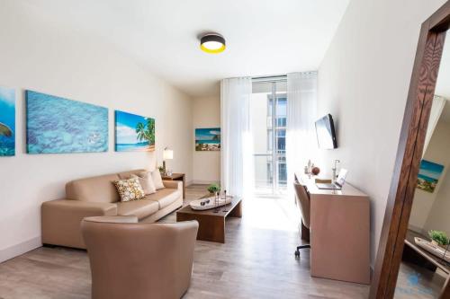 NEW Beachfront Condo-ROOFTOP infinity POOL - image 9
