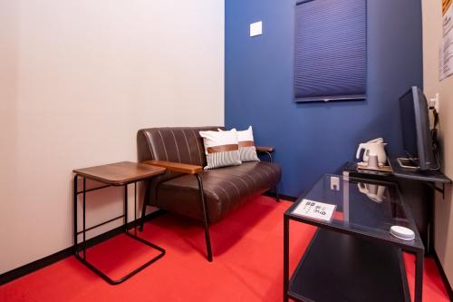 Standard Double Room image 7