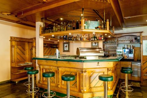 Hotel Charlotte – Innsbruck, IL