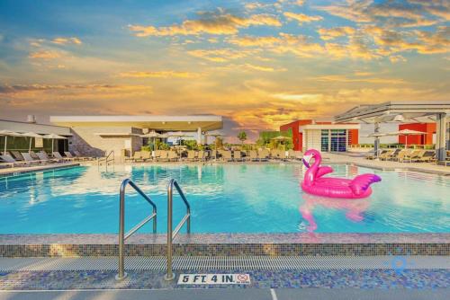 Condo Resort - Best Stay - Balcony - Rooftop pool - Gym in Hollywood, USA