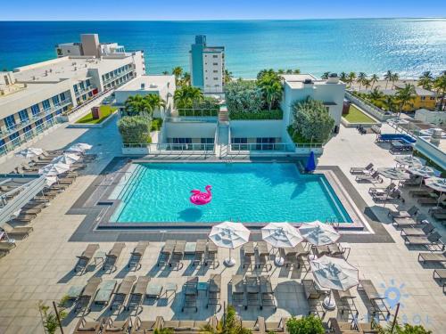 Beachfront Condo-ROOFTO POOL- 2 BR 2 BR - main image