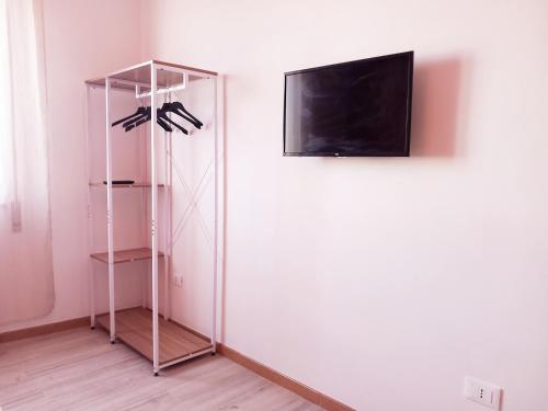 Apartment with Terrace image 8