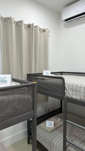 104 Mixed Shared Rooms Central, Friendly, Affordable - Tap to explore photos