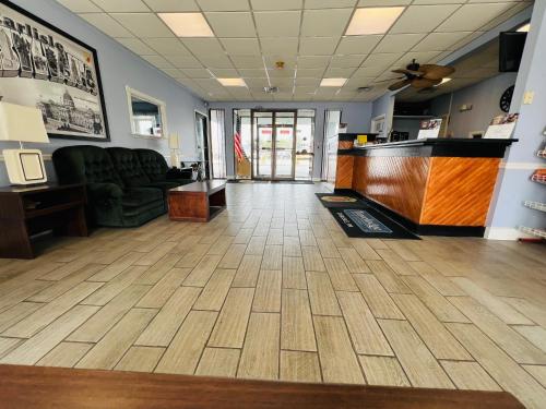 ล็อบบี้, Travelodge by Wyndham Carlisle North in คาร์ไลอัล (PA)