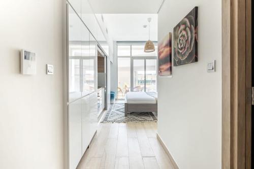 Frank Porter - Studio One, Dubai (photo 10)