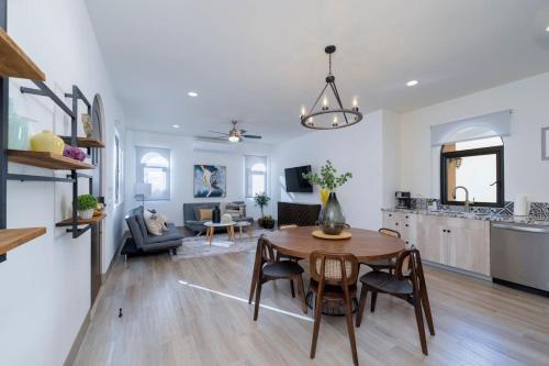 Amazing 2BR Condo at Quivira with Amenities in Cabo San Lucas, Mexico