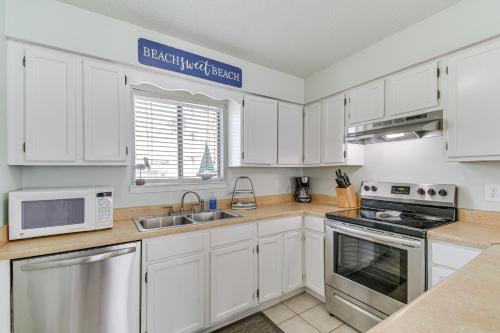 Walk to Waterfront Park Orange Beach Condo