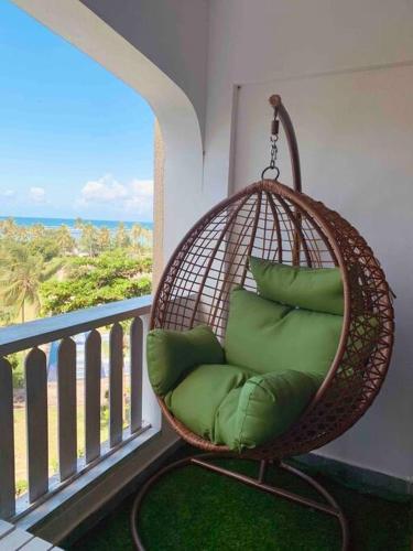 Bahari Studio Beach Front Apartment. in Mombasa