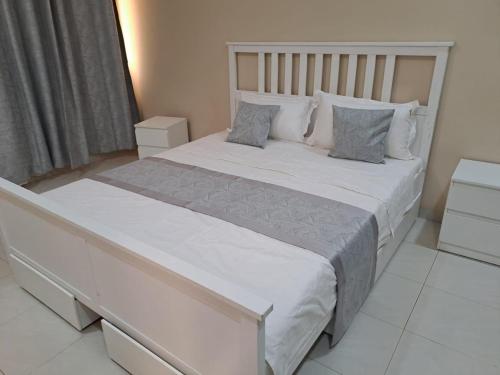 Three-Bedroom Apartment image 10