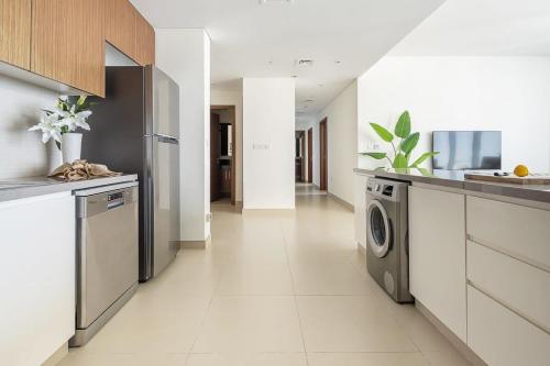 Frank Porter - 5242 EMAAR Tower, Dubai (photo 8)