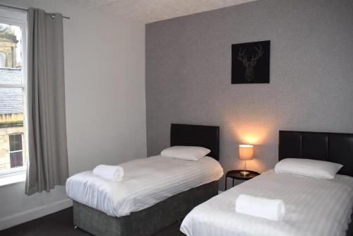 Kelpies Serviced Apartments McDonald- 2 Bedrooms in Dél-Falkirk
