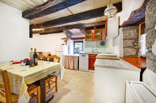 Létesítmények, Apartman studio Baladur in Ročko Polje