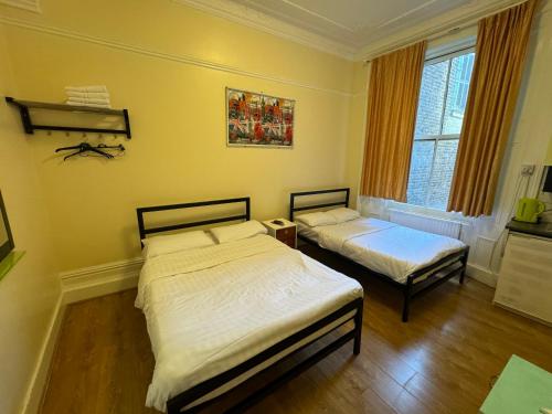 Anwar House - image 10