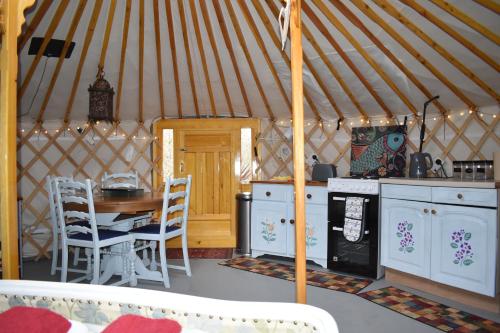 The Yurt in Cornish woods a Glamping experience, Penzance (foto 8)