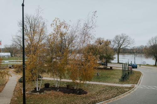 HATCHERY HOTEL & EVENT CENTER - image 3