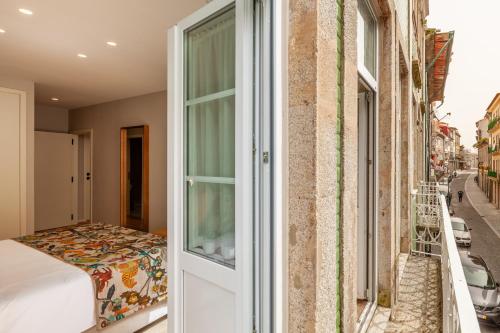 Savvy Signature Apartments 4