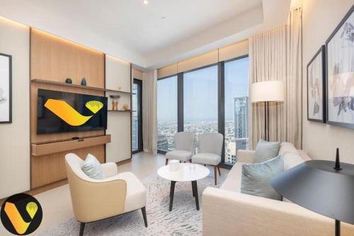Vogue Stylish Stay Address Opera by Emaar, Downtown Dubai Luxury Apartment with Pool, Gym & Burj Khalifa Views, Dubai (foto 2)