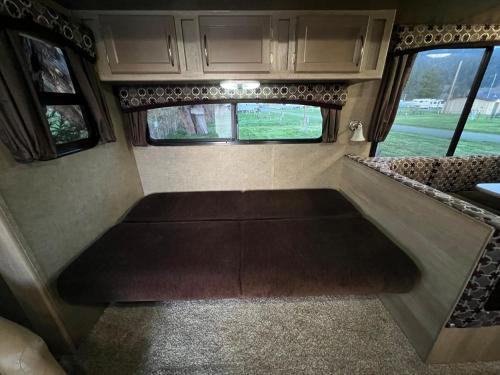 Surfside Glamping camper in Klamath