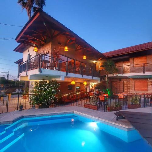 Hotel Carlos Paz - image 3
