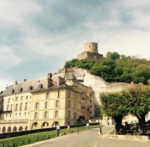 Közeli látványosságok, Gîte de l'Écu (Gite de l'Ecu) in La Roche-Guyon