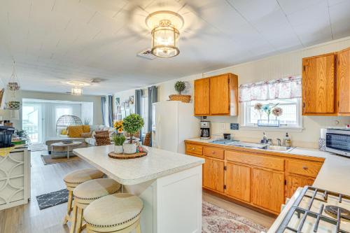 Family Home in Blossvale with Oneida Lake Access! in Blossvale, USA